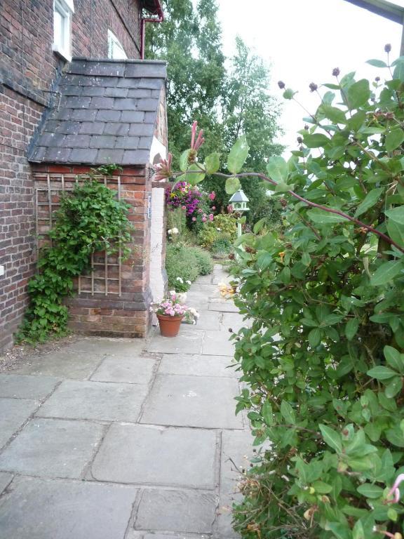 Birtles Farm Bed And Breakfast Knutsford Eksteriør billede